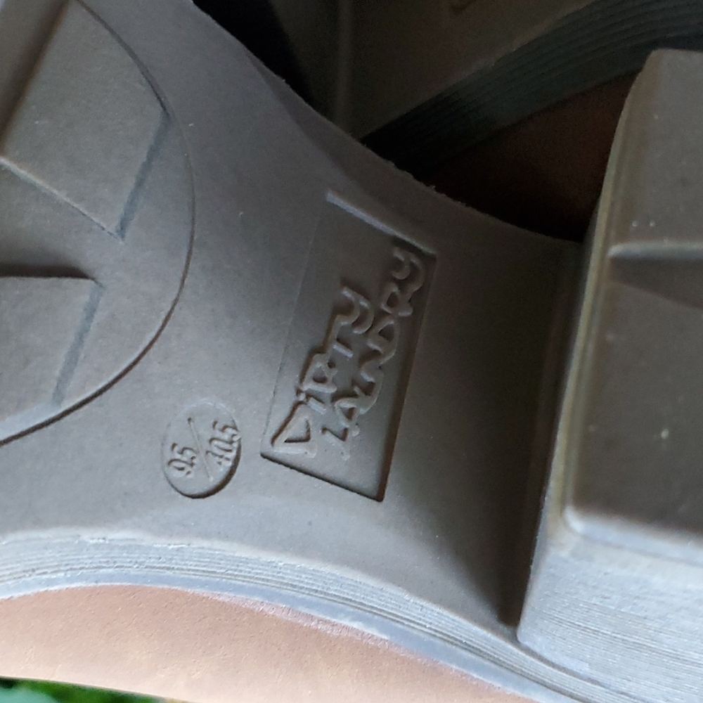 Dirty Laundry stacked heel booties - Picture 9 of 11